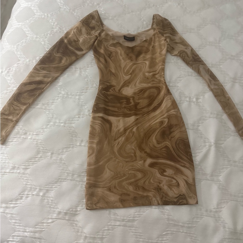 Elegant Brown Swirl Dress
